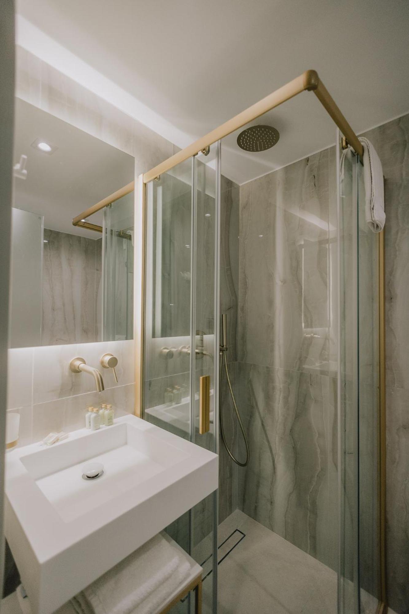 Sanrocco Suites -Corfu Town Luxury Apartments Ngoại thất bức ảnh