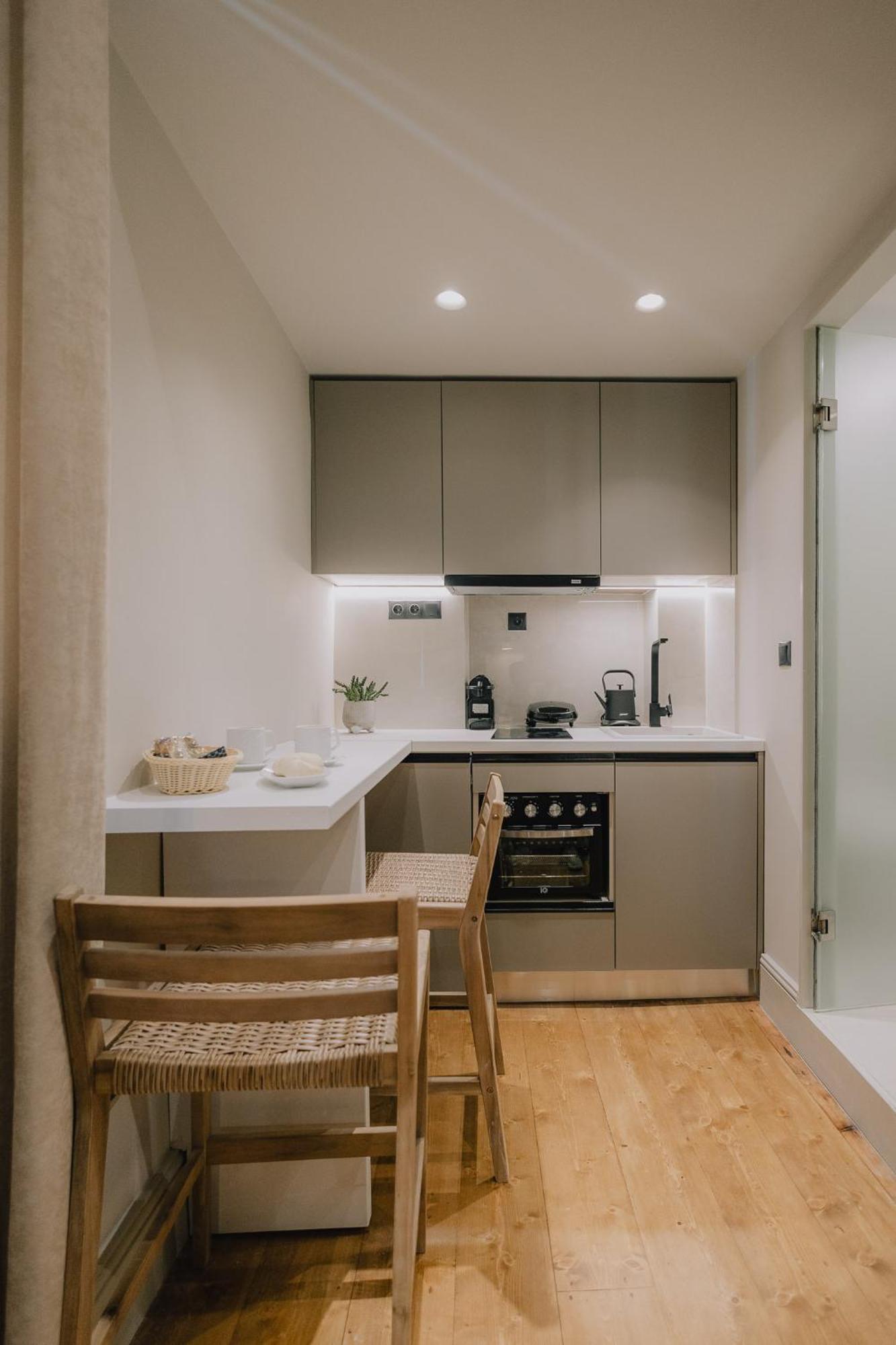 Sanrocco Suites -Corfu Town Luxury Apartments Ngoại thất bức ảnh